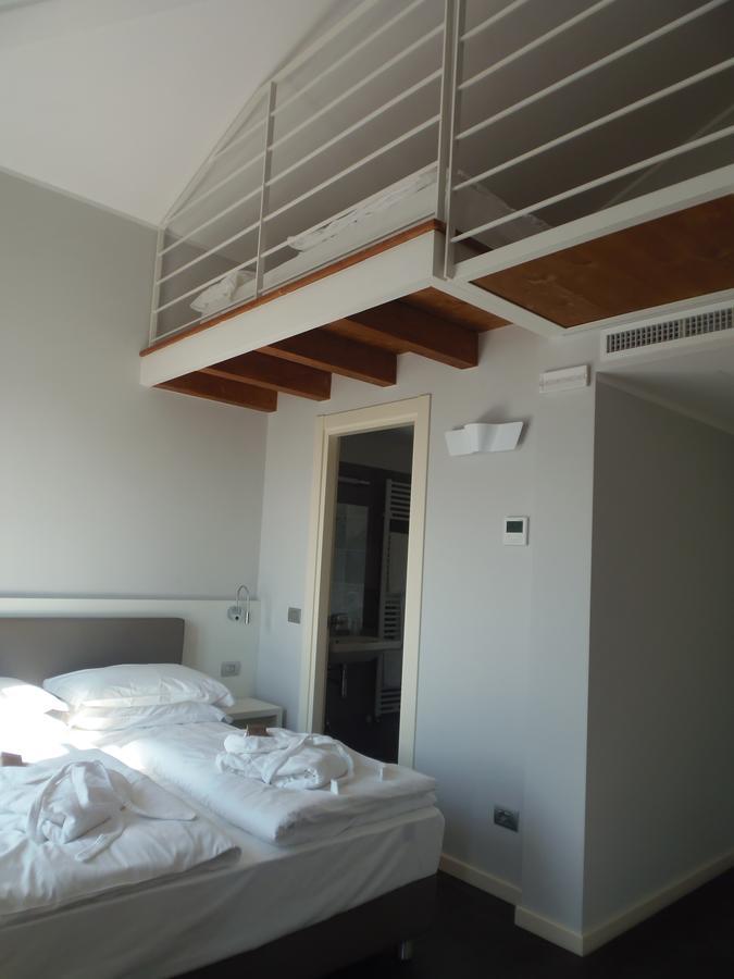 Albergo Dongo Exteriér fotografie