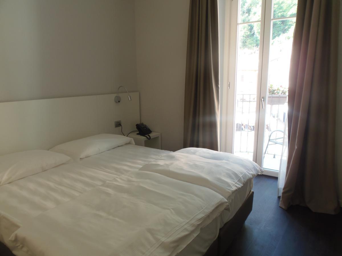 Albergo Dongo Exteriér fotografie