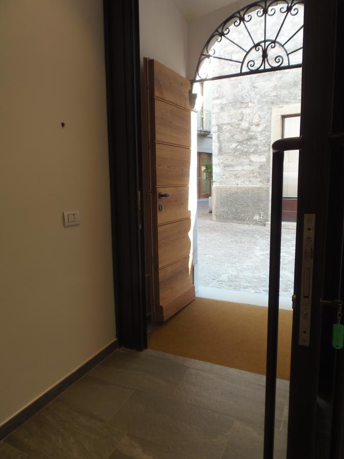 Albergo Dongo Exteriér fotografie